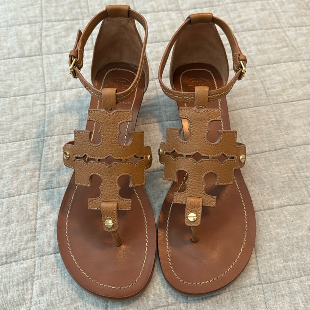 Tory Burch Chandler wedge 9.5 tan